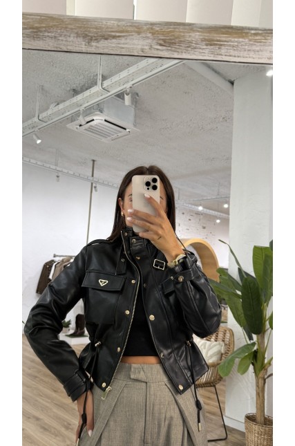 BIKER DEBBY CORDÓN