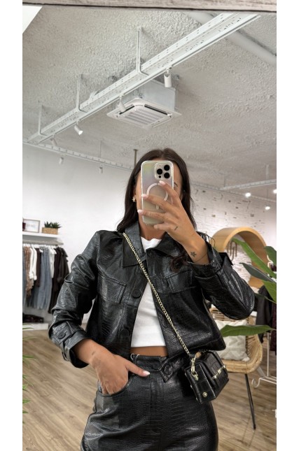 CHAQUETA MICHELLE EFECTO PIEL